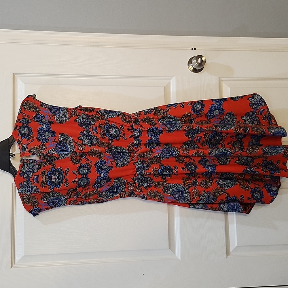 Collective Concepts, Size Small - image 3